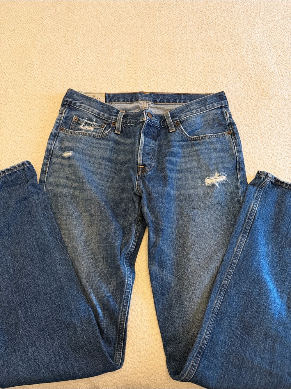 Hollister Men’s Straight Leg Jeans — Medium Blue with Distressing size 34x34